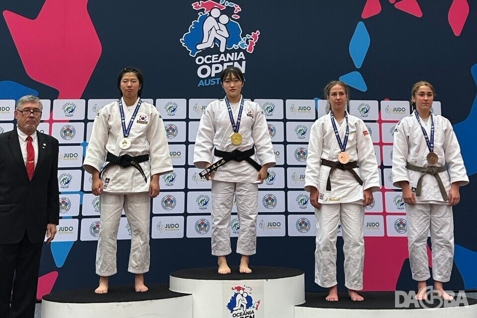 박나연 34년 만에 1500M 신기록 하단 이미지